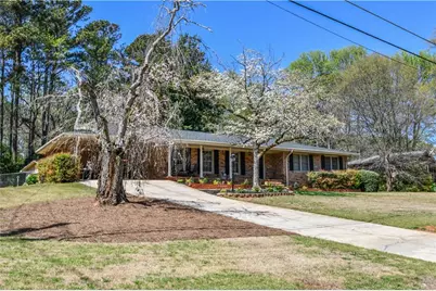 1325 Maple Drive SW, Lilburn, GA 30047 - Photo 3