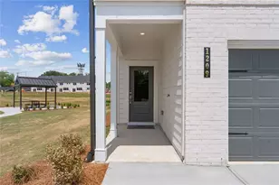 1331 Farmers Loop, Austell, GA 30106 - Photo 5