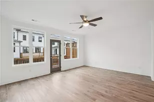 653 Silva St, Cumming, GA 30040 - Photo 9