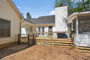 182 Suwanee Ct, Senoia, GA 30276 - Photo 23