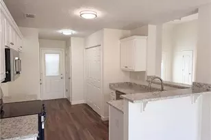 205 Clearwater Dr, Monroe, GA 30655 - Photo 5