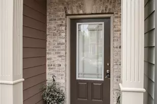 2542 Pepper Ct, Lawrenceville, GA 30044 - Photo 3