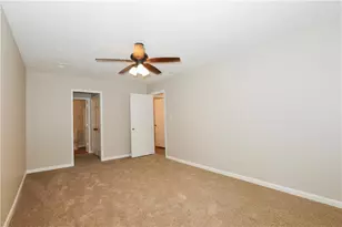 7194 Blackjack Ct, Riverdale, GA 30296 - Photo 9