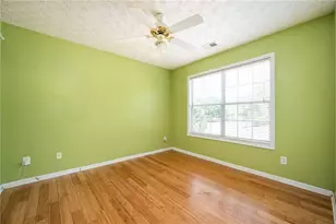 2032 Pleasant Hollow Dr, Lithonia, GA 30058 - Photo 17