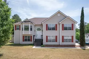 2032 Pleasant Hollow Dr, Lithonia, GA 30058 - Photo 1