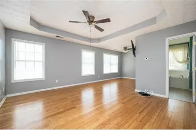 2032 Pleasant Hollow Drive, Lithonia, GA 30058 - Photo 5
