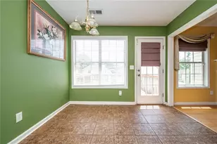 2032 Pleasant Hollow Dr, Lithonia, GA 30058 - Photo 5