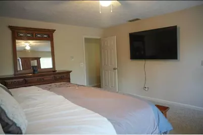 5043 Blackberry Lane, Buford, GA 30518 - Photo 17