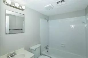 2065 Alison Ct, Atlanta, GA 30311 - Photo 11