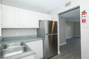 2055 Alison Ct, Atlanta, GA 30311 - Photo 5