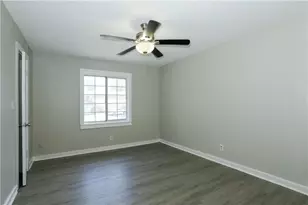 2055 Alison Ct, Atlanta, GA 30311 - Photo 9