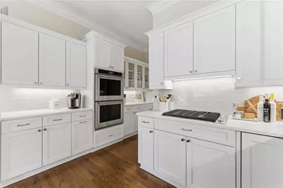 633 Longwood Drive NW, Atlanta, GA 30305 - Photo 13