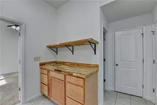 1000 Parkside Wood Ct, Lawrenceville, GA 30043 - Photo 33