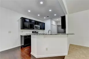 1000 Parkside Wood Ct, Lawrenceville, GA 30043 - Photo 15