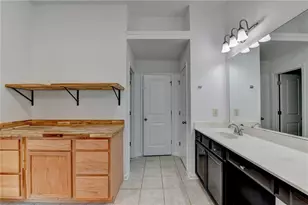 1000 Parkside Wood Ct, Lawrenceville, GA 30043 - Photo 39