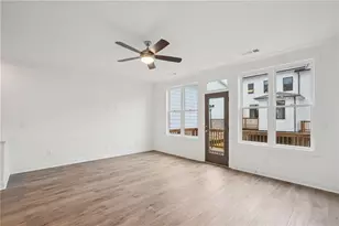 627 Silva St, Cumming, GA 30040 - Photo 11