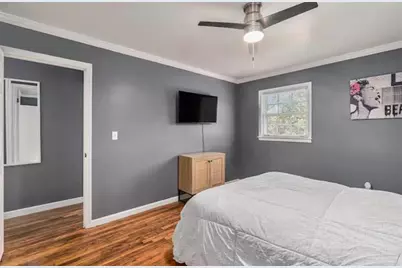 2958 Holcomb Ct, East Point, GA 30344 - Photo 13