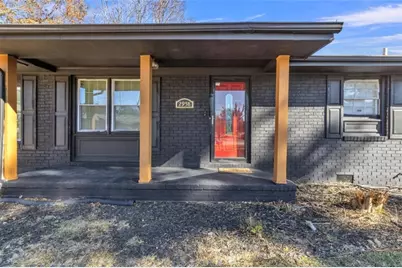 2958 Holcomb Ct, East Point, GA 30344 - Photo 3