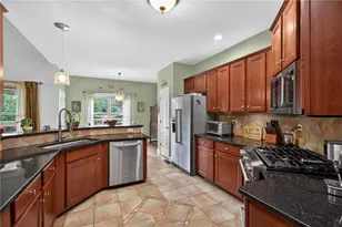 72 Watersedge Ct, Dallas, GA 30157 - Photo 17
