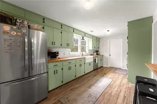 6958 County Line Dr, Lula, GA 30554 - Photo 11