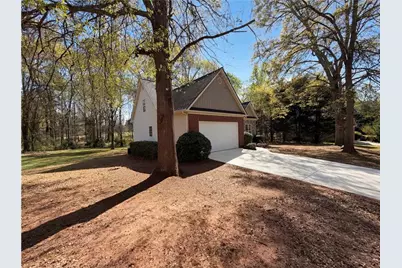 95 Woods Way, Jefferson, GA 30549 - Photo 3