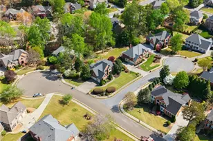 10805 Centennial Dr, Alpharetta, GA 30022 - Photo 11