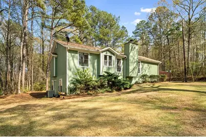 4211 Rose Trail SE, Acworth, GA 30102 - Photo 1