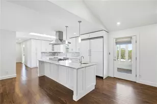 3296 Shoreland Dr, Buford, GA 30518 - Photo 13