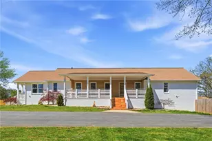 3296 Shoreland Dr, Buford, GA 30518 - Photo 5