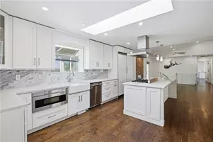 3296 Shoreland Dr, Buford, GA 30518 - Photo 15