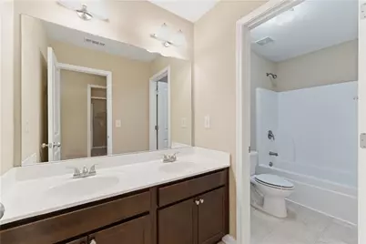 5942 Watersdown Way, Flowery Branch, GA 30542 - Photo 25