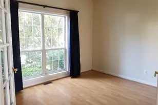 2828 Oglethorpe Run Square, Suwanee, GA 30024 - Photo 15