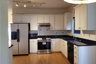 2828 Oglethorpe Run Square, Suwanee, GA 30024 - Photo 13