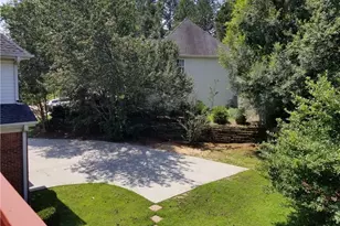 2828 Oglethorpe Run Square, Suwanee, GA 30024 - Photo 43