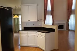 2828 Oglethorpe Run Square, Suwanee, GA 30024 - Photo 11