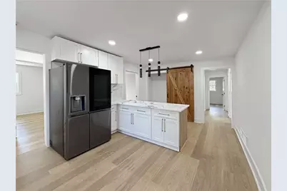 340 Brooks Avenue SW, Atlanta, GA 30310 - Photo 9