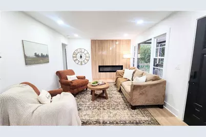340 Brooks Avenue SW, Atlanta, GA 30310 - Photo 3