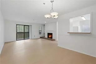 2408 Cumberland Ct SE, Smyrna, GA 30080 - Photo 9