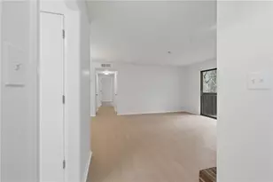 2408 Cumberland Ct SE, Smyrna, GA 30080 - Photo 3