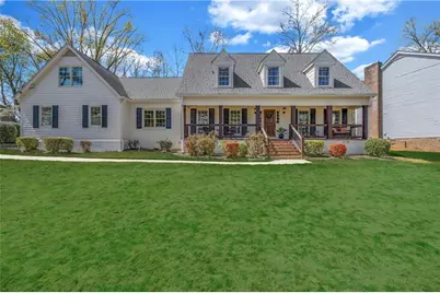 5002 Vernon Oaks Drive, Dunwoody, GA 30338 - Photo 1