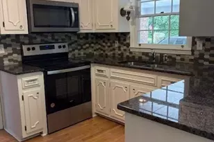 462 Dogwood Dr NW, Lilburn, GA 30047 - Photo 7