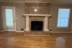 462 Dogwood Dr NW, Lilburn, GA 30047 - Photo 11