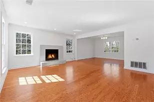 2207 Heritage Trace Dr, Marietta, GA 30062 - Photo 5