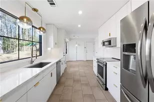 2207 Heritage Trace Dr, Marietta, GA 30062 - Photo 7