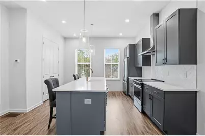 203 Color Circle, Atlanta, GA 30317 - Photo 5