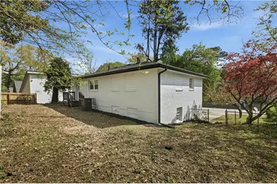 612 Robert Street NW, Atlanta, GA 30318 - Photo 29
