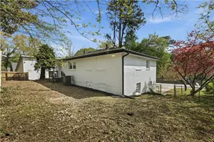 612 Robert St NW, Atlanta, GA 30318 - Photo 29