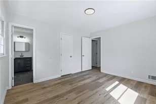 612 Robert St NW, Atlanta, GA 30318 - Photo 9