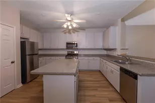 340 Emily Park St, Fayetteville, GA 30215 - Photo 11