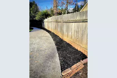 808 Valbrook Court SW, Lilburn, GA 30047 - Photo 35